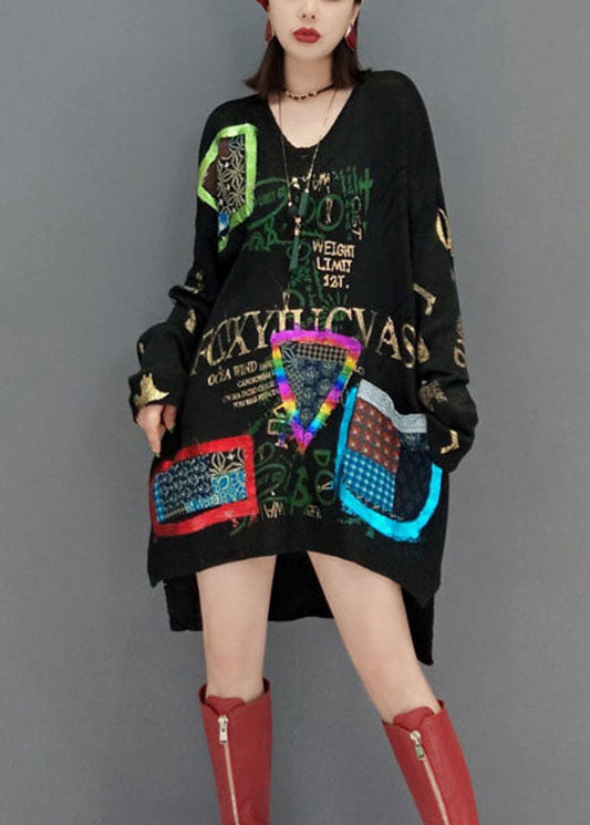 Stilvolle schwarze Strickkleider mit niedrigem und hohem Design, seitlich offen, V-Ausschnitt, Print, Frühling