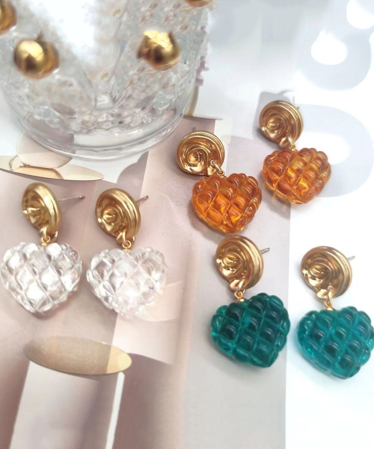 Stilvolle blaue Tropfenohrringe aus Sterlingsilber mit überzogenem Kristall „Love“