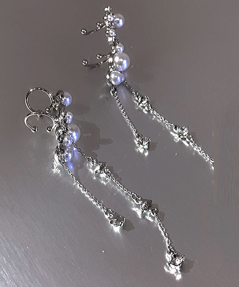 Elegantes pendientes colgantes con borlas de perlas, circonitas y cobre de seda