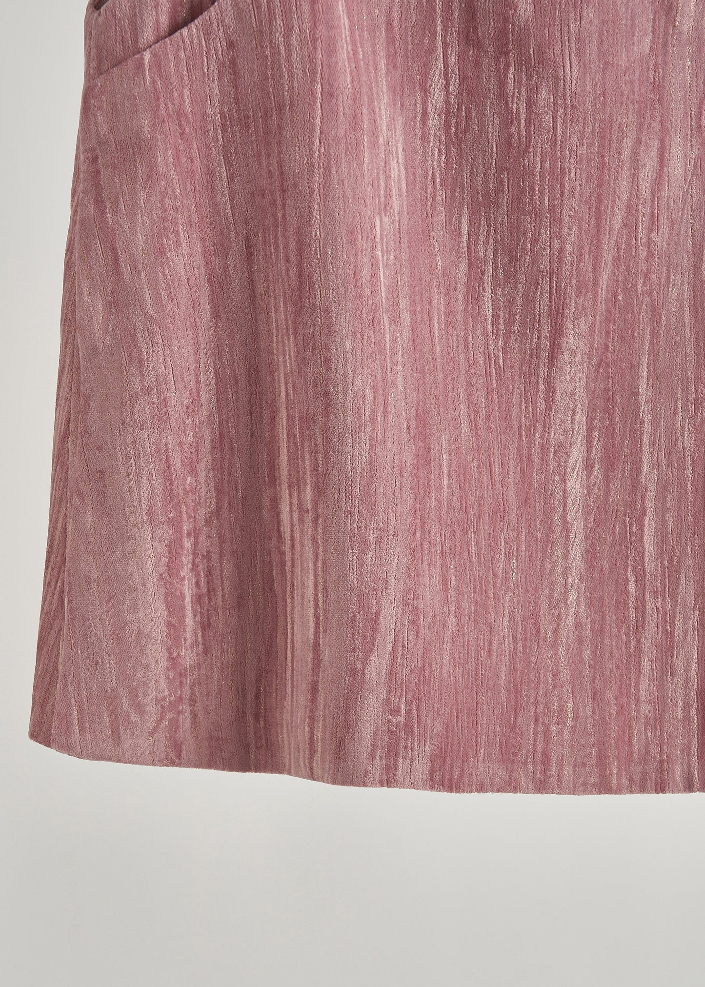 Einzigartige Seidenvelourswesten mit Rosenmuster für den Frühling