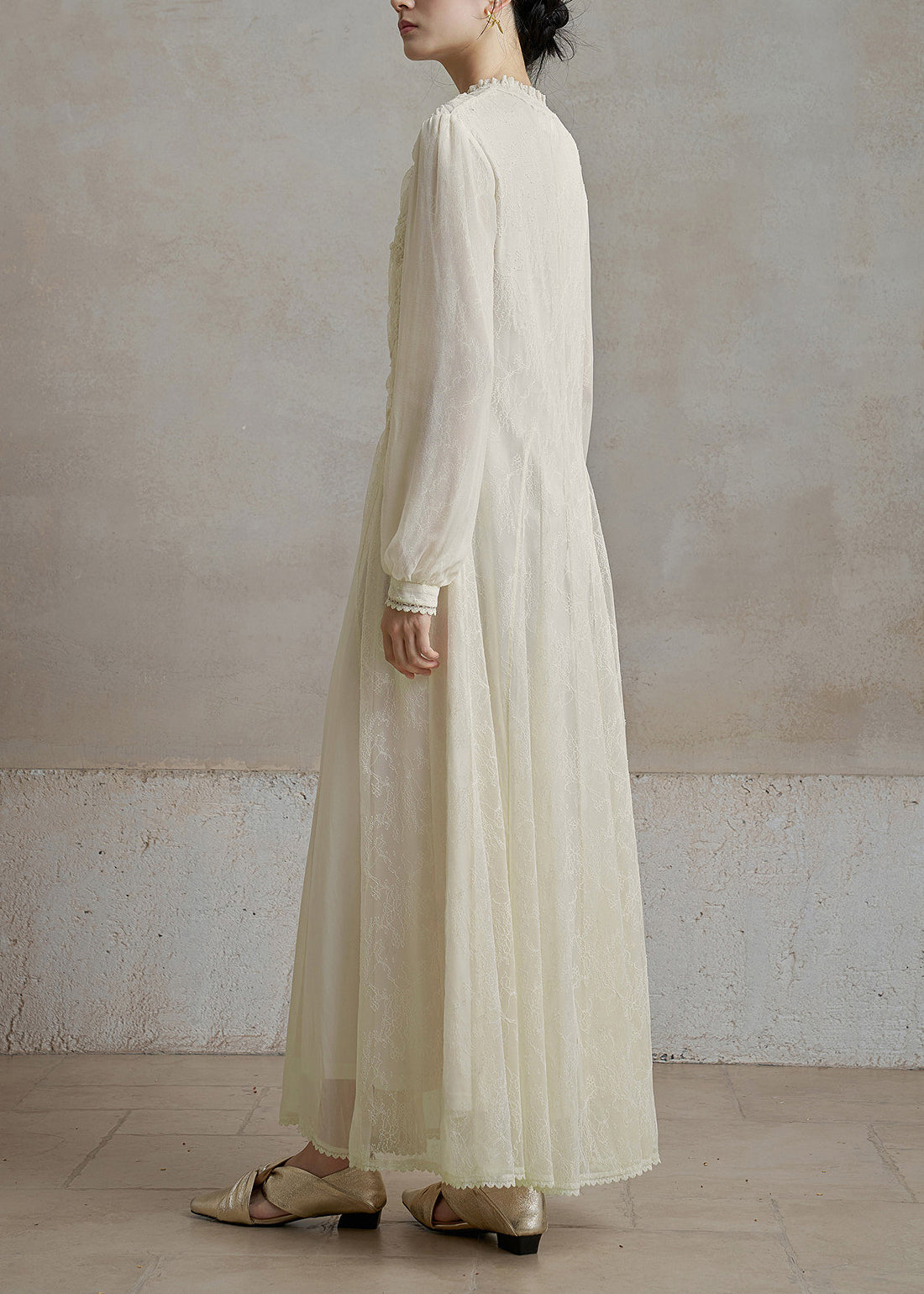 Unique White O-Neck Ruffled Lace Maxi Dresses Fall