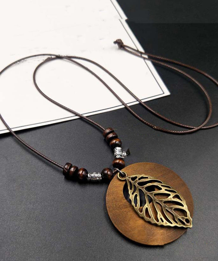 Vintage Brown Hollow Out Floral Leather Ltrap Alloy Wooden Pendant Necklace