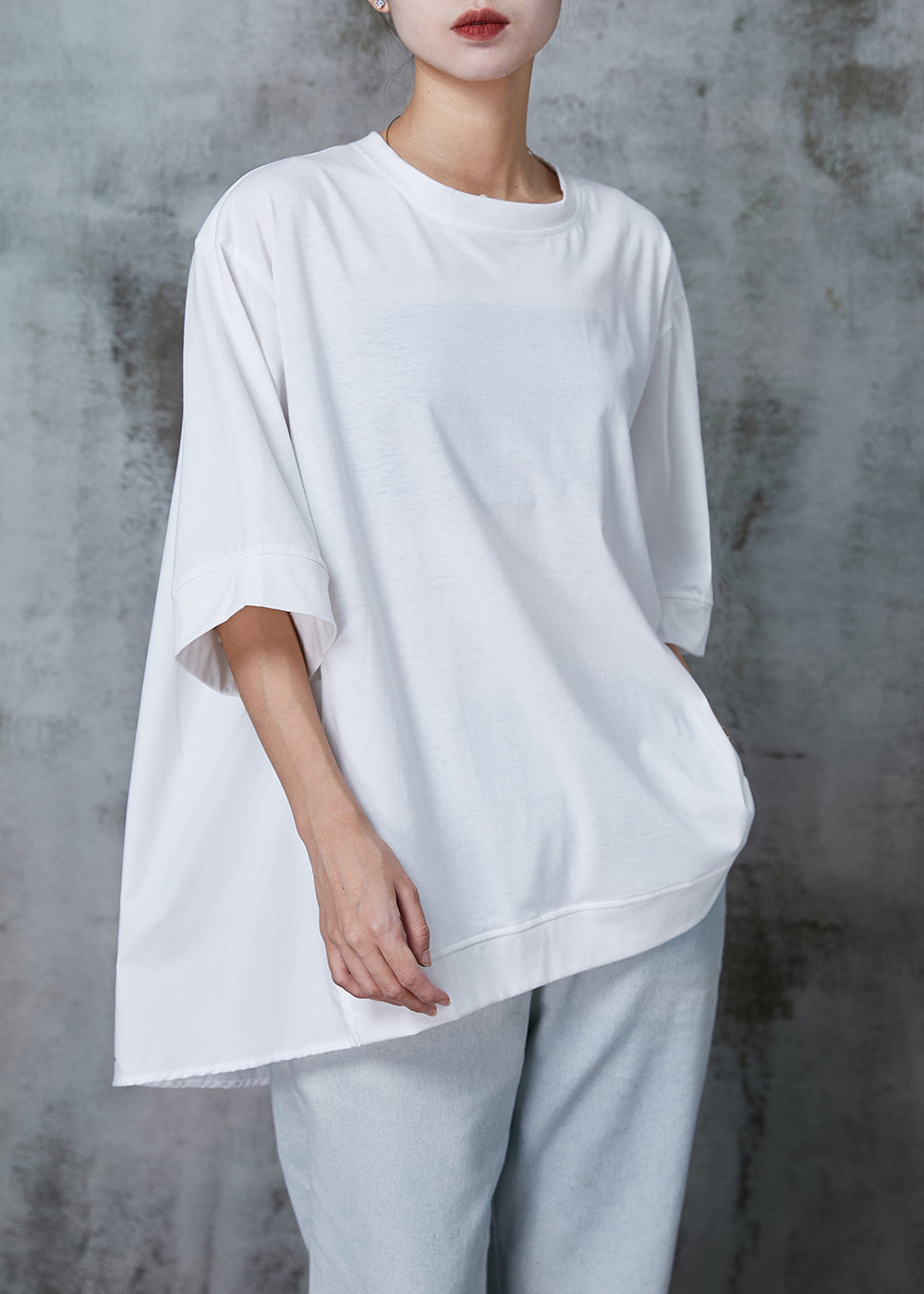Schwarzes Baumwoll-Pullover-Sweatshirt mit übergroßen halben Ärmeln