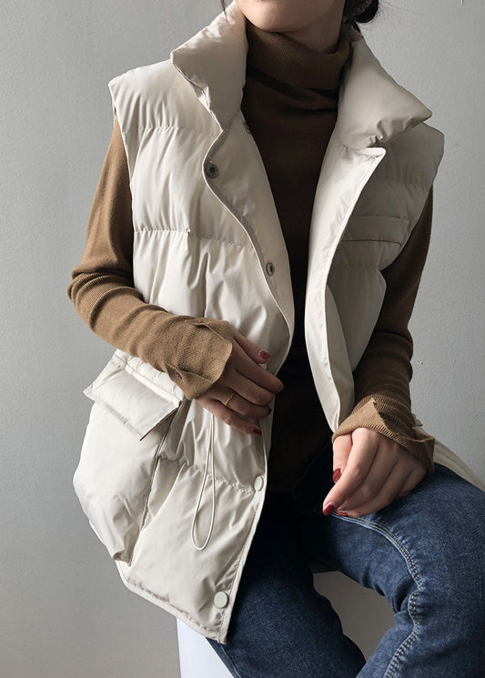 Weiße, modische, ärmellose Winter-Daunenweste mit Knopfleiste und Kordelzug