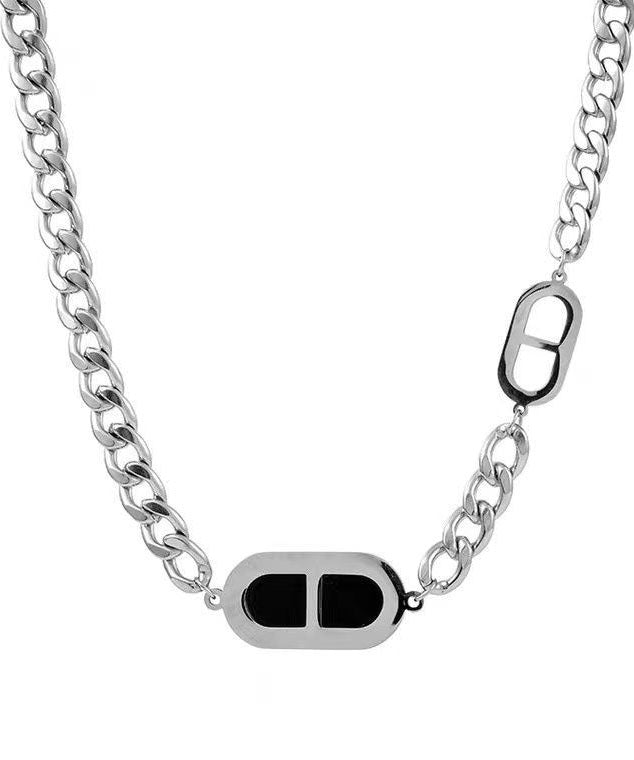 Collar de acero inoxidable negro con forma de nariz de cerdo para mujer