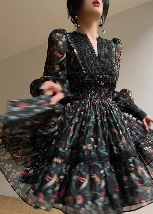 Frauen Schwarz V-Ausschnitt Print Spitze Patchwork Chiffon Kurzes Kleid Langarm