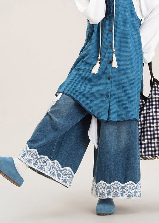 Damen Blaue Oversize-Jeans mit Patchwork-Spitzenmuster und weitem Bein, Frühling