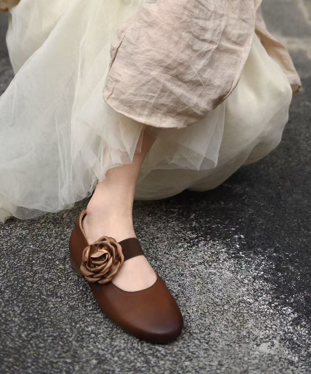 Yellow Sheepskin Fine Splicing Floral Flat Shoes For Women