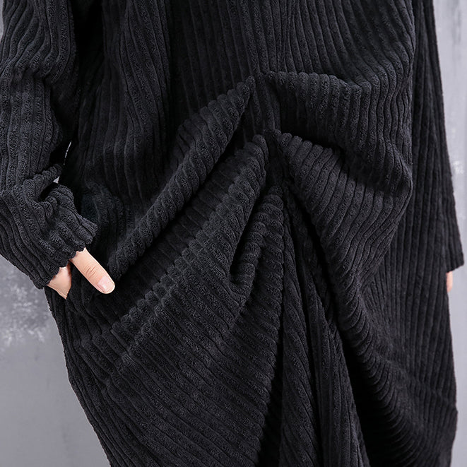 Baggy schwarzes Maxikleid lässiges O-Ausschnitt Reisekleid feine asymmetrische Kleider