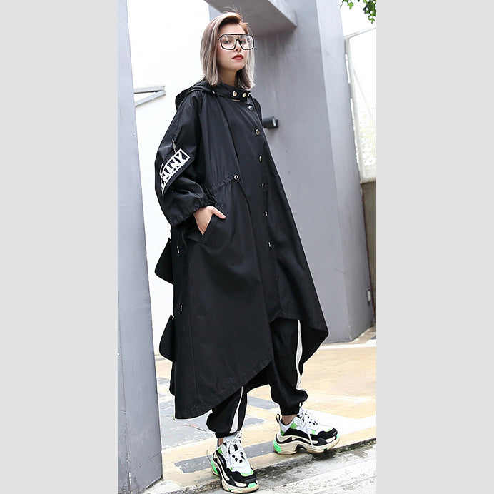 Boutique schwarzer Mantel Oversize-Kapuzenmantel Damen Fledermausärmel asymmetrisches Design Mäntel