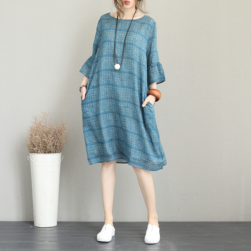 Boutique-blaue Kleider aus reinem Leinen, trendiges Maxikleid aus Leinen in Übergröße, elegante Leinenkleider mit Rundhalsausschnitt und ausgestellten Ärmeln
