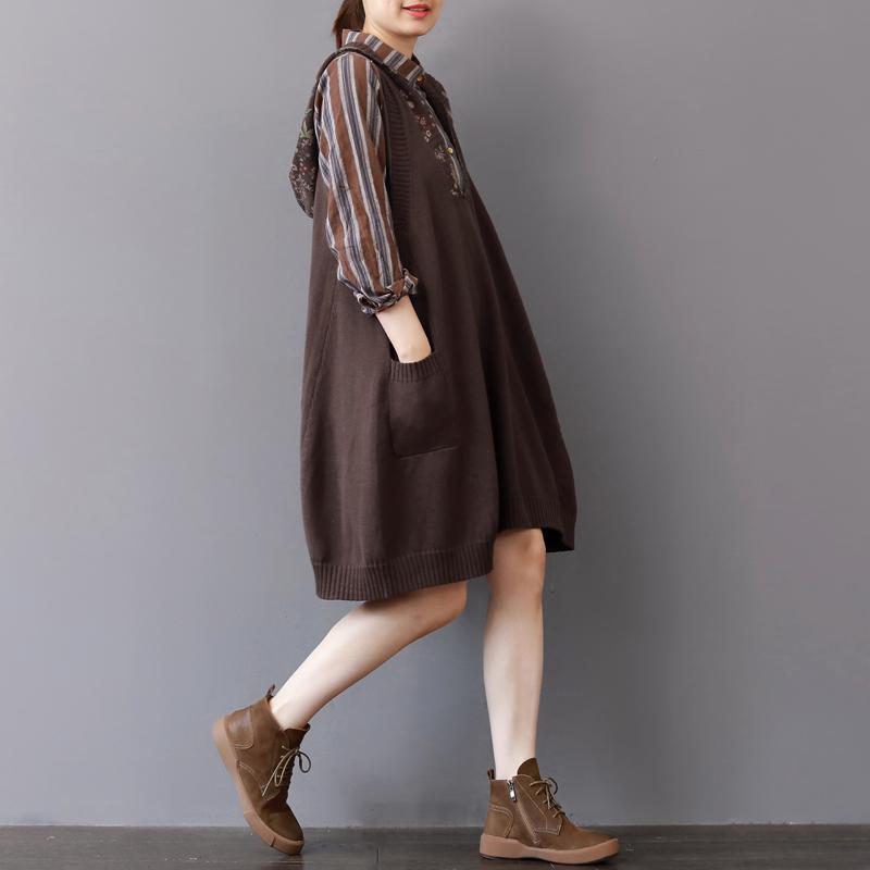 Boutique-Khaki-Strickkleid Herbstmode ärmellose Winterkleider 2018 mit Kapuze Frühlingskleider