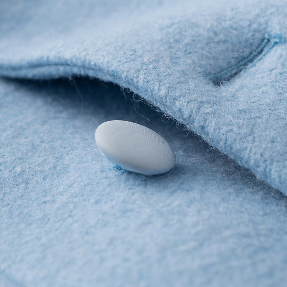 Boutique hellblauer Wollmantel Damen Locker sitzender langer Mantel offene Langarm-Stickereimäntel