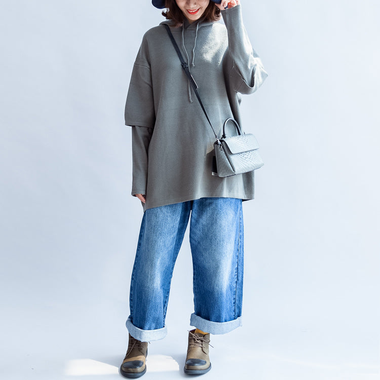 graugrüne lässige Woll-Mischgewebe-Oberbekleidung mit Kapuze und Oversize-Print