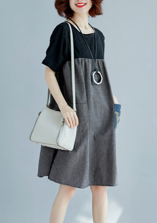 stilvolles schwarzes Kleid aus natürlichem Baumwollleinen Locker sitzende Kurzarmtaschen Urlaubskleider 2018 O-Ausschnitt Patchwork-Kleider aus Baumwollleinen