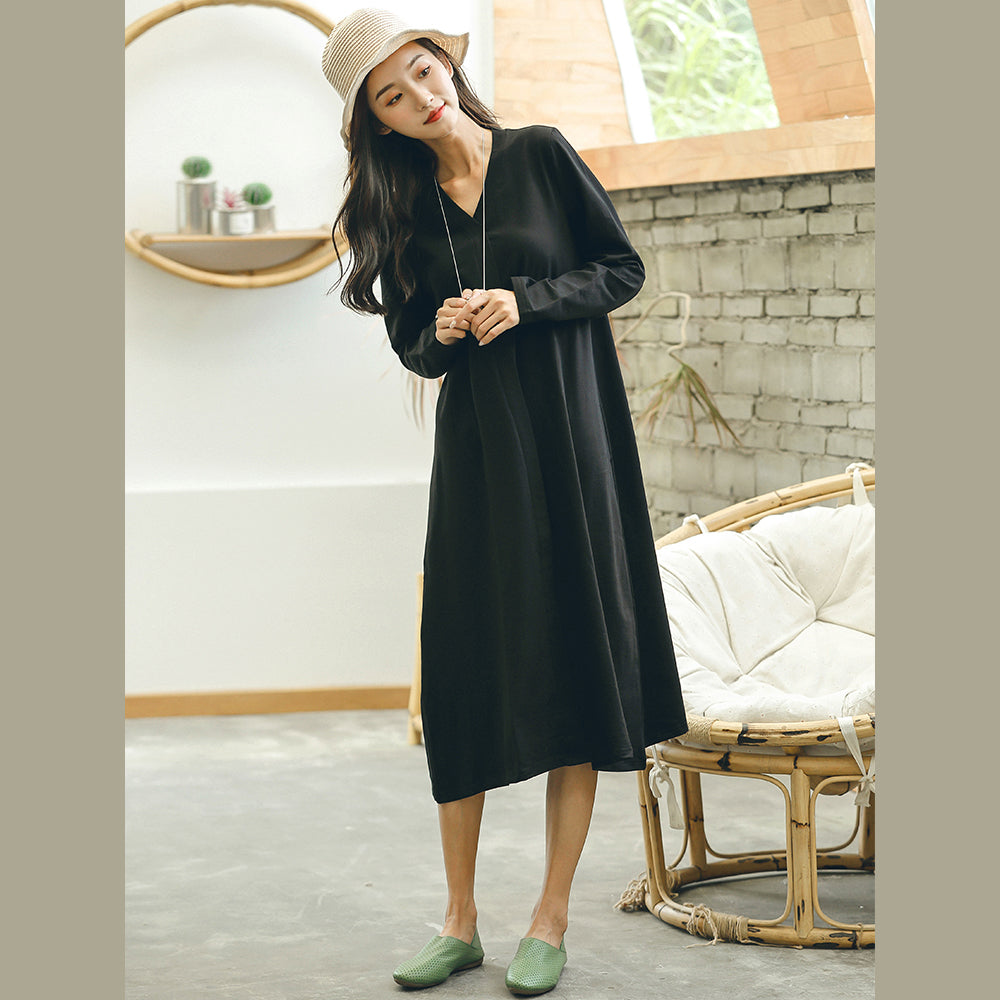 feine schwarze Plus Size Herbstkleider Baggy Casual V-Ausschnitt Jacquard Kleider