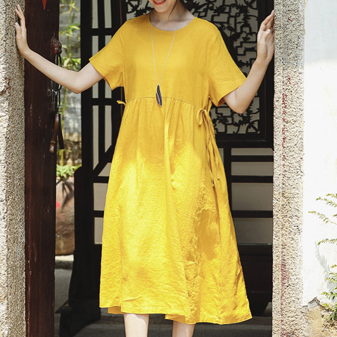 feines gelbes Naturleinenkleid trendige Plus-Size-Reisekleidung mit O-Ausschnitt Elegante Maxikleider mit kurzen Ärmeln und Taillenbund