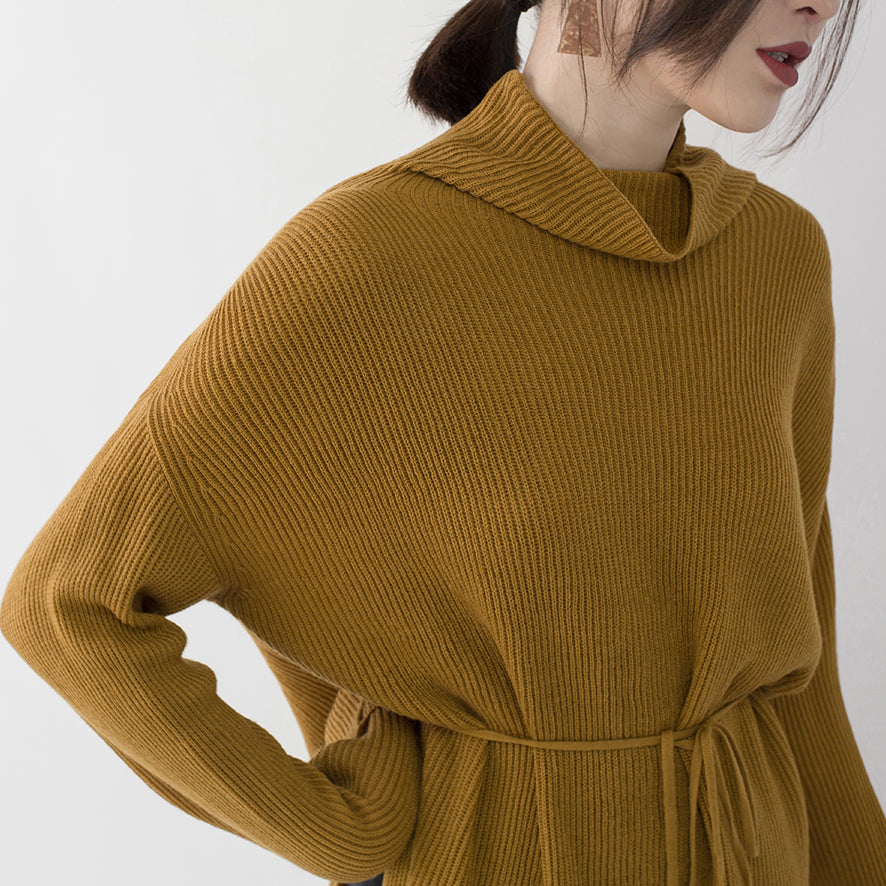 Vintage gelbe Pulloverkleider Locker sitzender Stehkragen seitlich offen lange Strickpullover lässiges Winterkleid mit Taillenbund