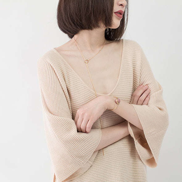 warmer, hautfarbener, kuscheliger Pullover, lässige Strickblusen mit V-Ausschnitt, lässige Herbstbluse mit Fledermausärmeln