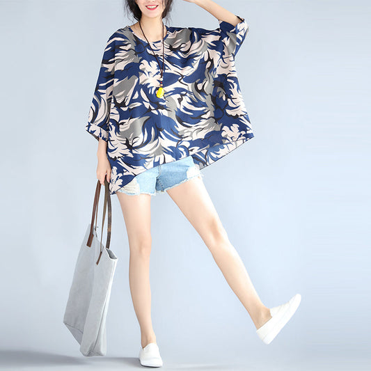 Damen Bluse aus reiner Baumwolle mit blauen Drucken, Oversize-Urlaubsoberteile, Boutique-Blusen aus Baumwolle mit Rundhalsausschnitt und halblangen Ärmeln