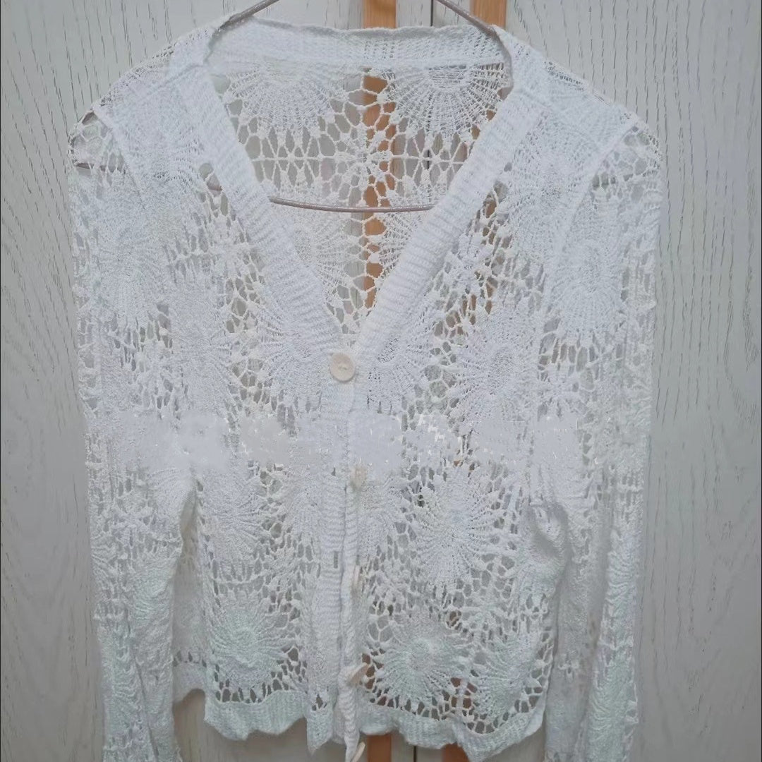 Women's Lace V-Neck Long Sleeve Top