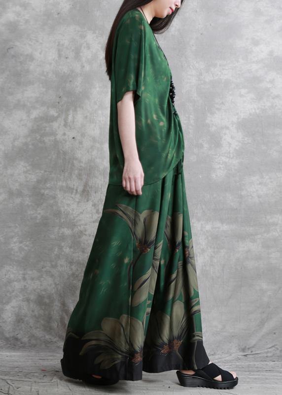 20 summer retro suit female green V-neck five-point sleeve shirt + big swing skirt pants - SooLinen