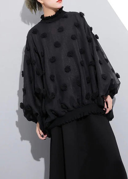 Boutique schwarze Bluse aus reiner Baumwolle in Übergröße, Reisekleidung, elegante Baumwollblusen mit Fuzzy-Ball-Dekor