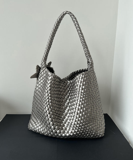 Bolso tipo cubo de piel sintética color champán de gran capacidad (2025)