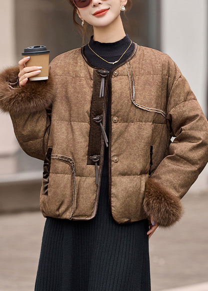Abrigo corto de plumón de pato con patchwork de piel de café de invierno 2025