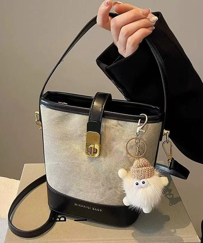 2025 New Fashion Versatile White Black Faux Leather Bucket Bag