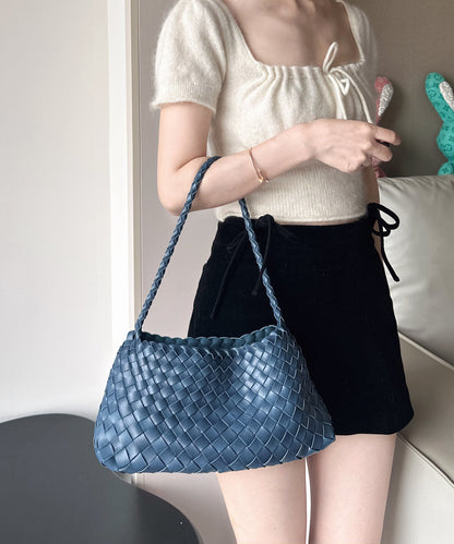 Neue, robuste Schultertasche aus grünem Kunstleder (Modelljahr 2025)