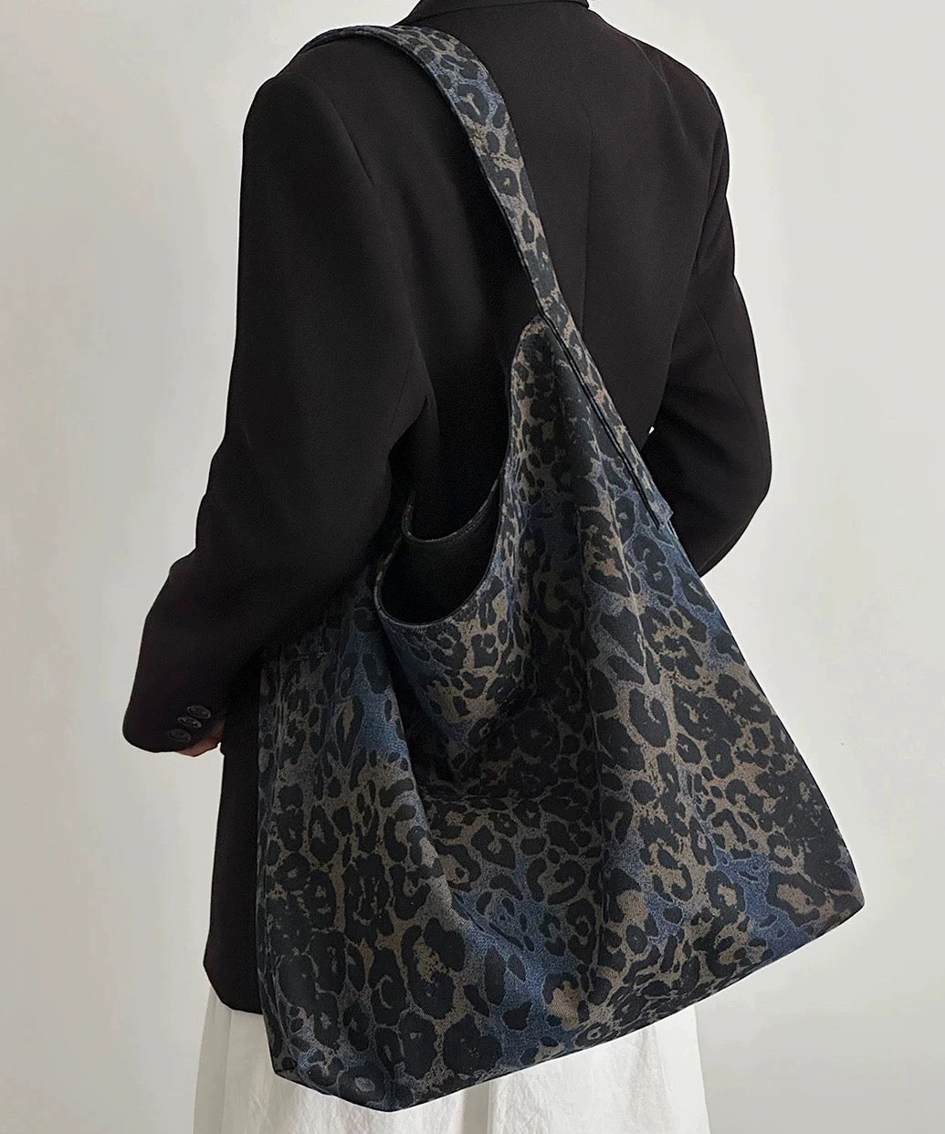Bolso de hombro de gran capacidad con estampado de leopardo nuevo 2025
