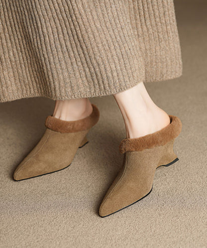 2025 Zapatillas de cuña con empalme de ante negro con forro de lana afelpada