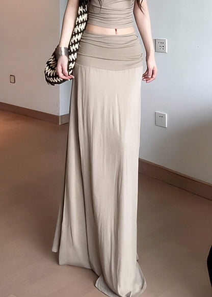 Neuer eleganter, drapierter, plissierter, schmal geschnittener Rock für den Sommer 2025