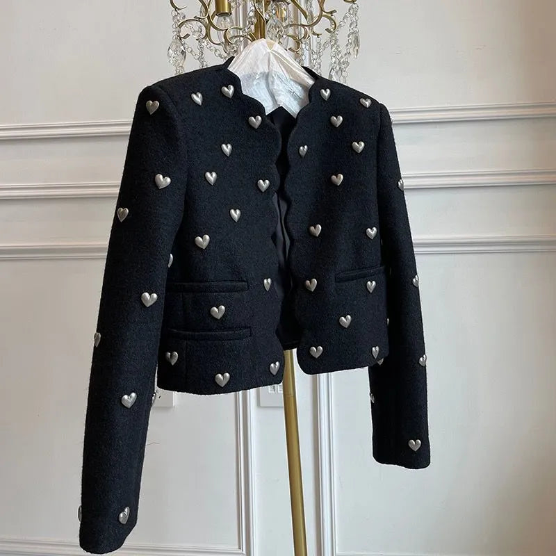 Black-based silver-heart chunky knit Chanel-style cropped jacket