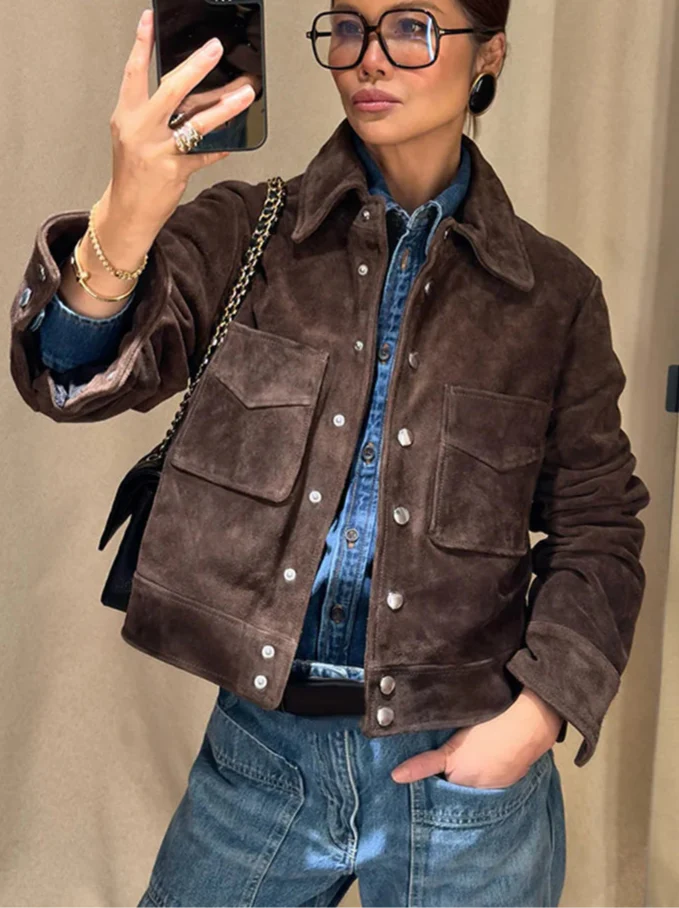 Short-length lapel jacket