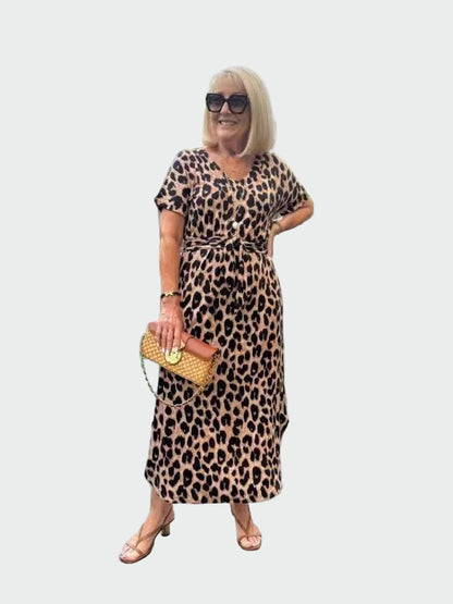Dress with Leopard Print and Impressive V-Shaped Neckline