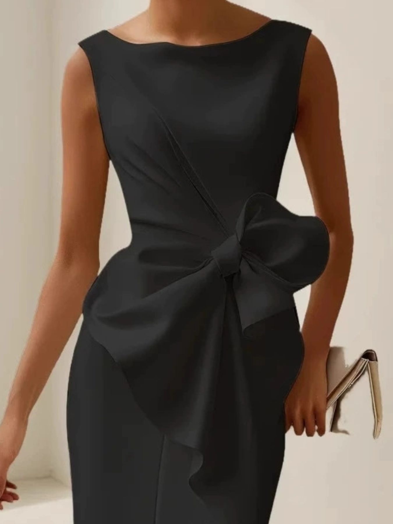 Bow Front Sleeveless Plus Size Dress