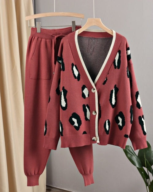 Lazy-chic Knit Cardigan and Cuffed Pants Two-Piece Set