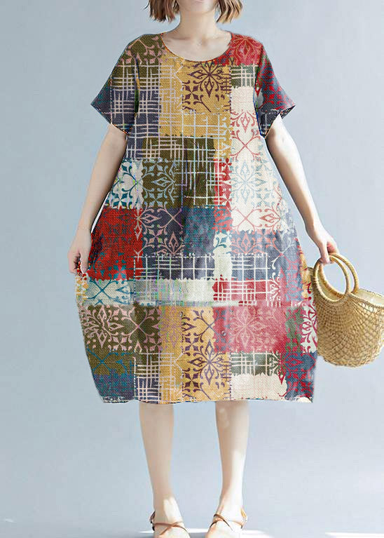Schlichte weiße bedruckte Tunika aus Baumwollleinen, wildes, alltägliches Sommerkleid