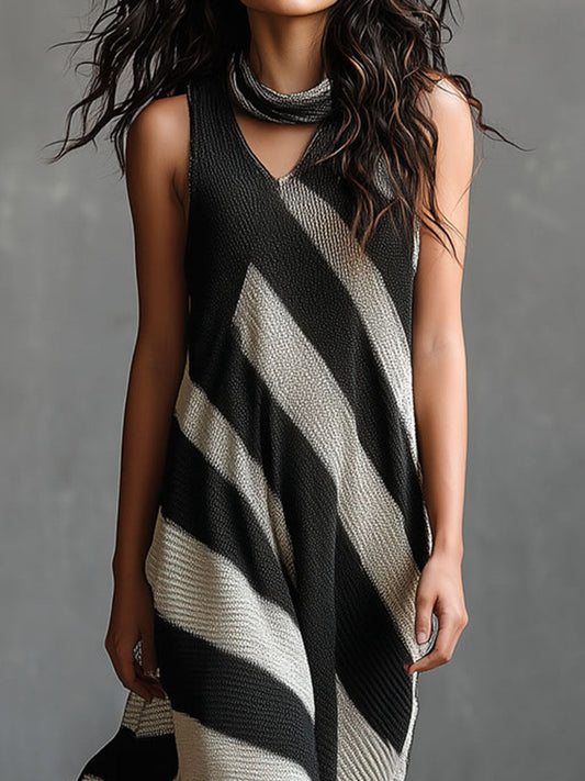 Chic Monochrome Striped Knit Sleeveless Flowing Maxi Dress