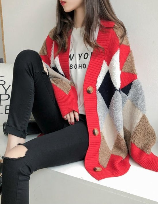 Contrast-Color Diamond-Quilted Oversized Knit Cardigan