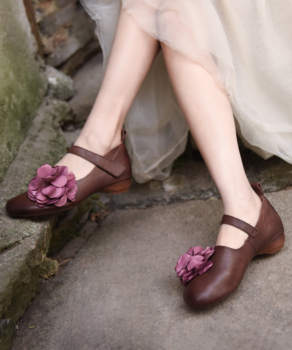 Apricot Cowhide Leather Flat Shoes Splicing Floral Buckle Strap