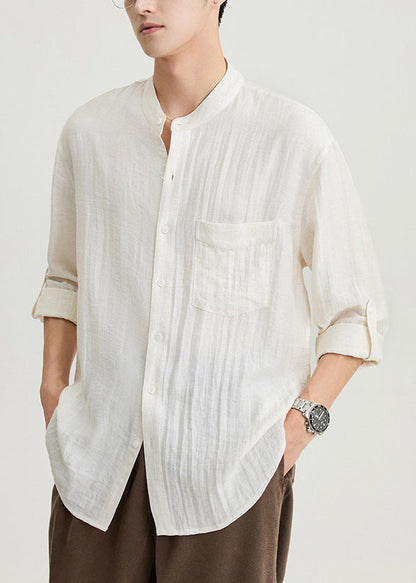 Aprikosenfarbene Herrenhemden aus einfarbiger Baumwolle mit Stehkragen und Taschen