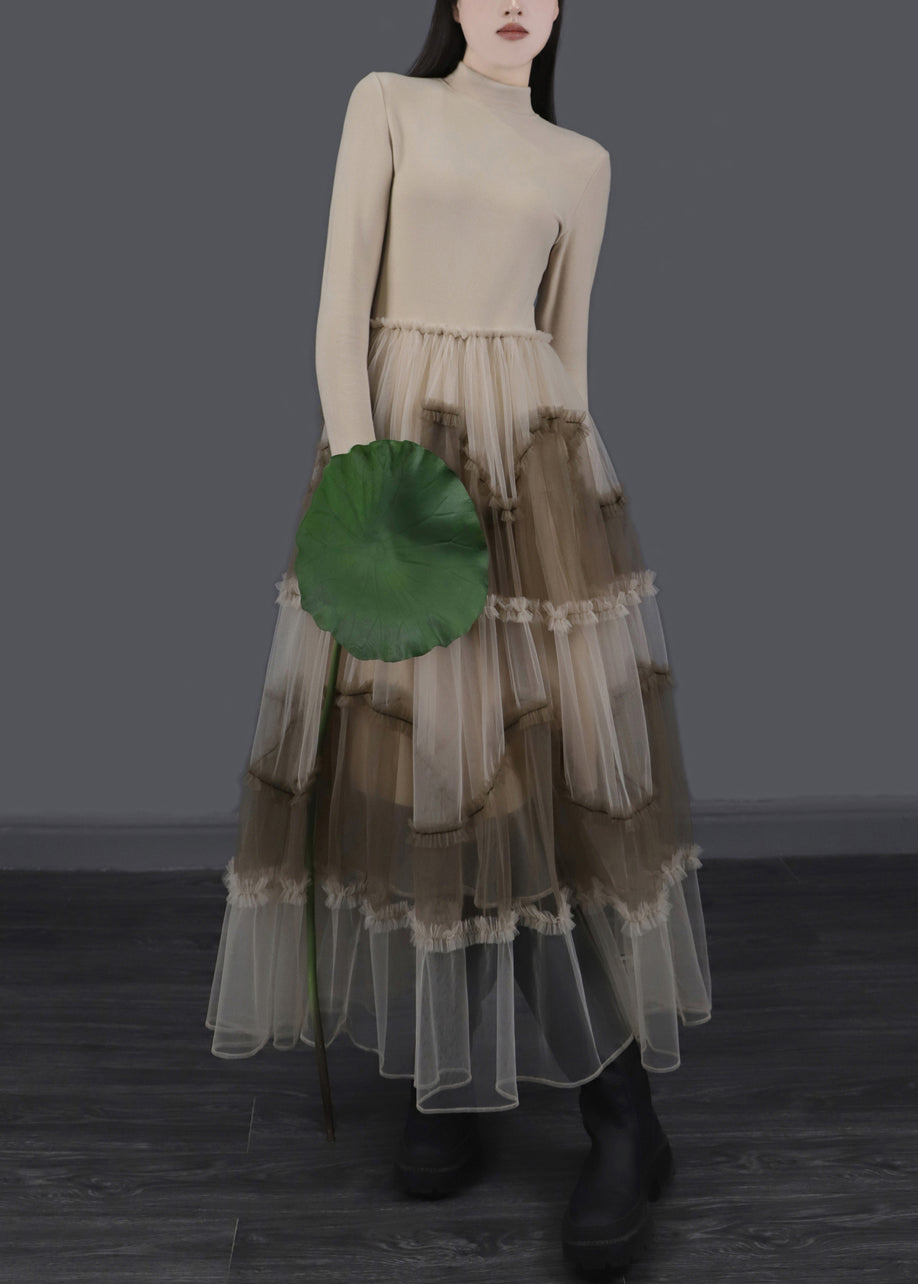 Aprikosenfarbene, asymmetrische, lange Kleider aus Rüschentüll-Patchwork mit schmaler Passform