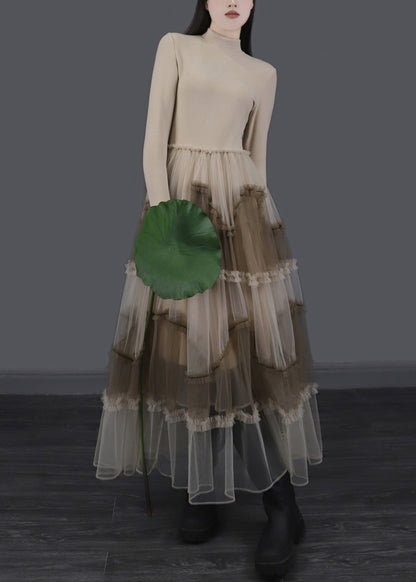 Aprikosenfarbene, asymmetrische, lange Kleider aus Rüschentüll-Patchwork mit schmaler Passform