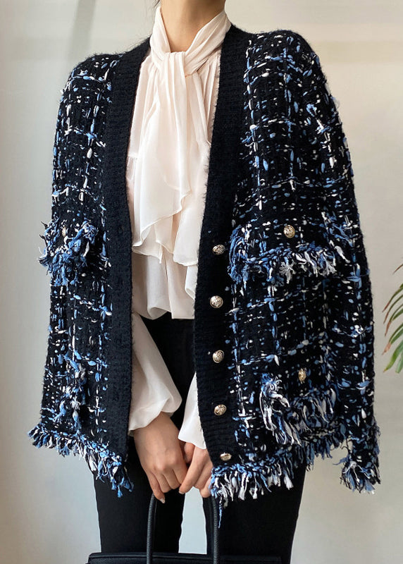 Schwarzer Strickmantel aus Baumwolle mit V-Ausschnitt, Knopftaschen, Frühlingskollektion