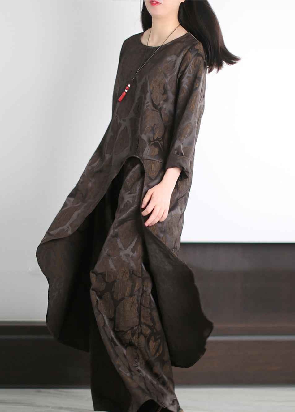Art Chocolate Jacquard Side Open Silk 2 Piece Outfit Spring
