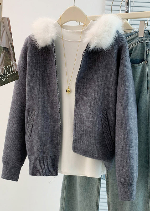 Khakifarbene Kapuzenpullover mit Pelzkragen, warm gestrickt, Winterbekleidung