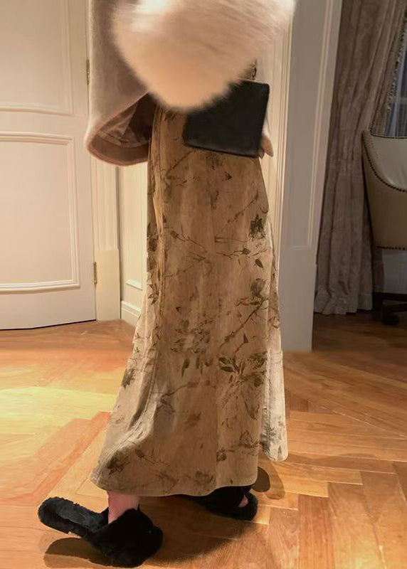 Khakifarbene, hochtaillierte Seidensamtröcke mit Kunstmuster für den Frühling